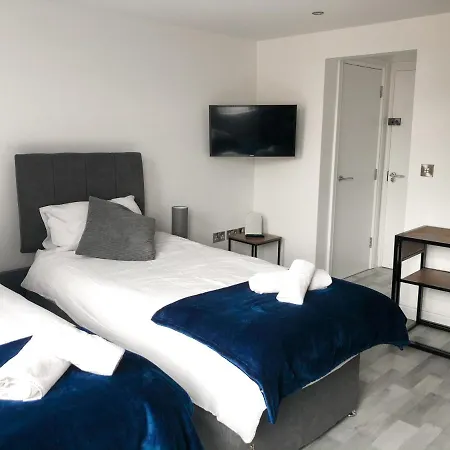 10Min To City - Free Parking - Private Studio - Contractor Friendly Manchester Exterior photo