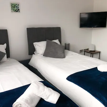 10Min To City - Free Parking - Private Studio - Contractor Friendly Manchester Exterior photo